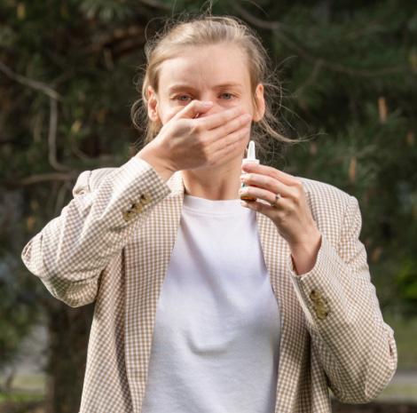 ‘Verslaafd’ aan neusspray: getuigenis Pauline