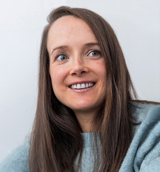 Portretfoto van diëtiste Evelyne Mertens 