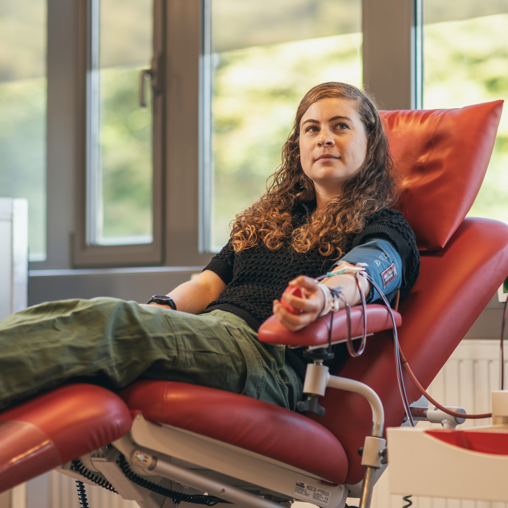 Flore doneert plasma