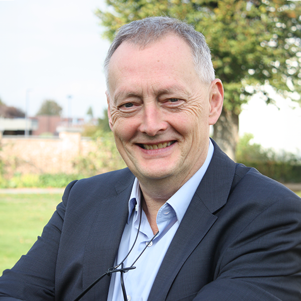 Professor Geert Dom
